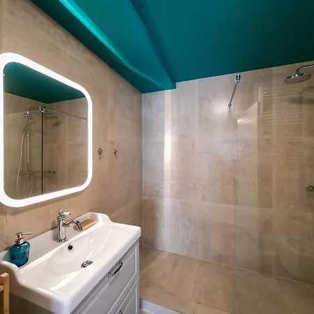 Apartament Blue Shadow - Moxa - New Building Bucureşti